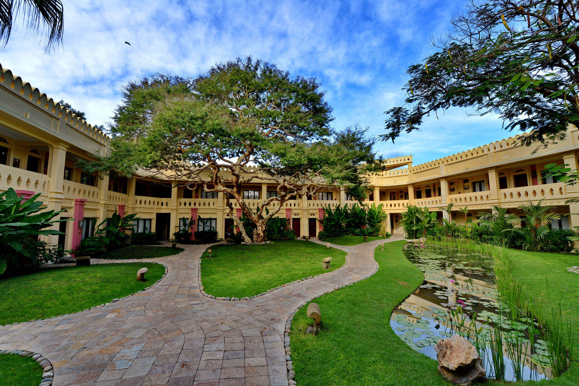 Areindmar Hotel Bagan Exteriör bild